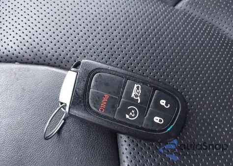 2021 Jeep Cherokee Limited 4X4 from USA, damaged, VIN 1C4PJMDX2MD178811